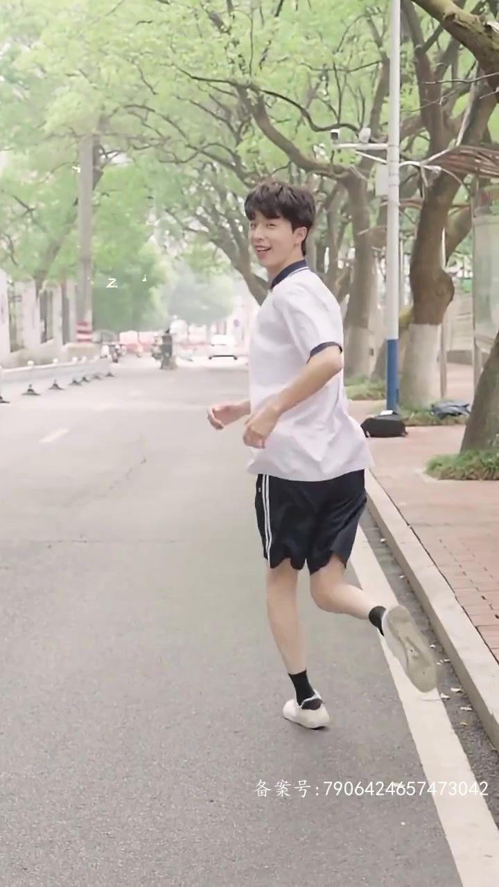 新偷偷喜欢你第1-20集