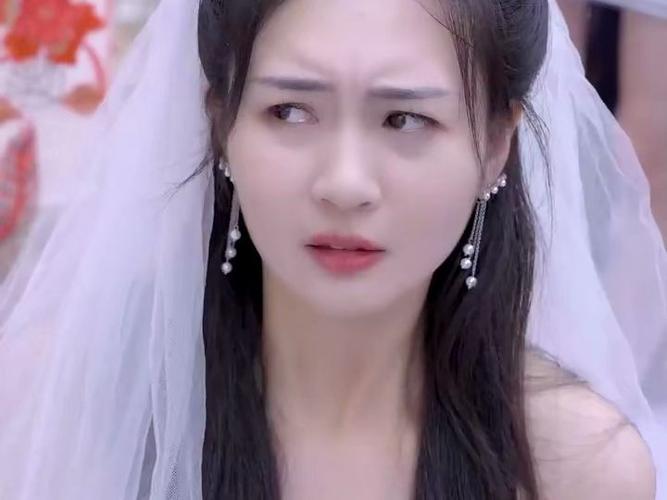 虐爱成瘾：霸总不肯放过我第1-20集