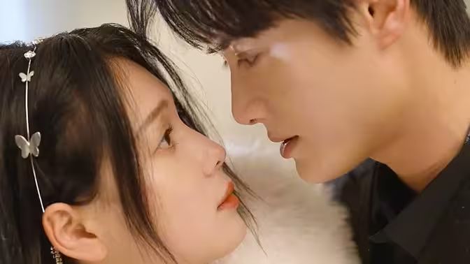 玫瑰藏在浅风里第1-30集